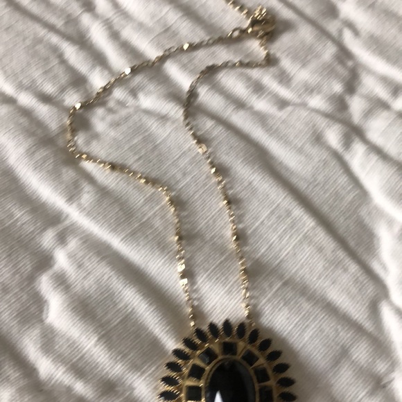 Gold black fancy necklace - Picture 3 of 4